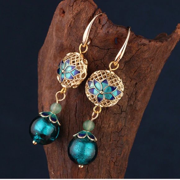 NEW 14K Gold Lotus Flower Earrings - Picture 2 of 16